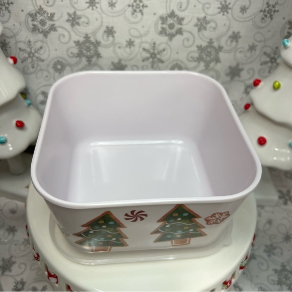 Christmas Themed Trio Nesting Food Storage Container - Snowman - Gingerbread - Picture 10 of 10